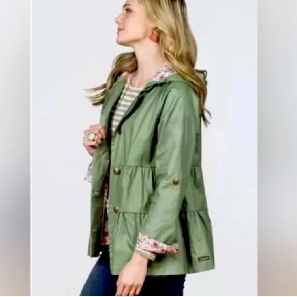 NWT Matilda Jane Women’s Wilderness Rain Jacket Green w/ Floral Lining. Size XXL - Picture 8 of 8